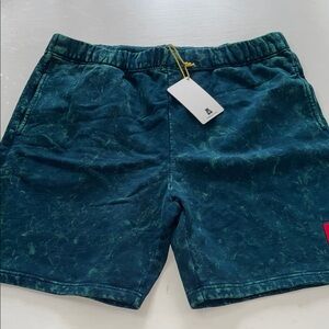 NWT Teddy Fresh fleece lines shorts. Matching shirt available 2XL